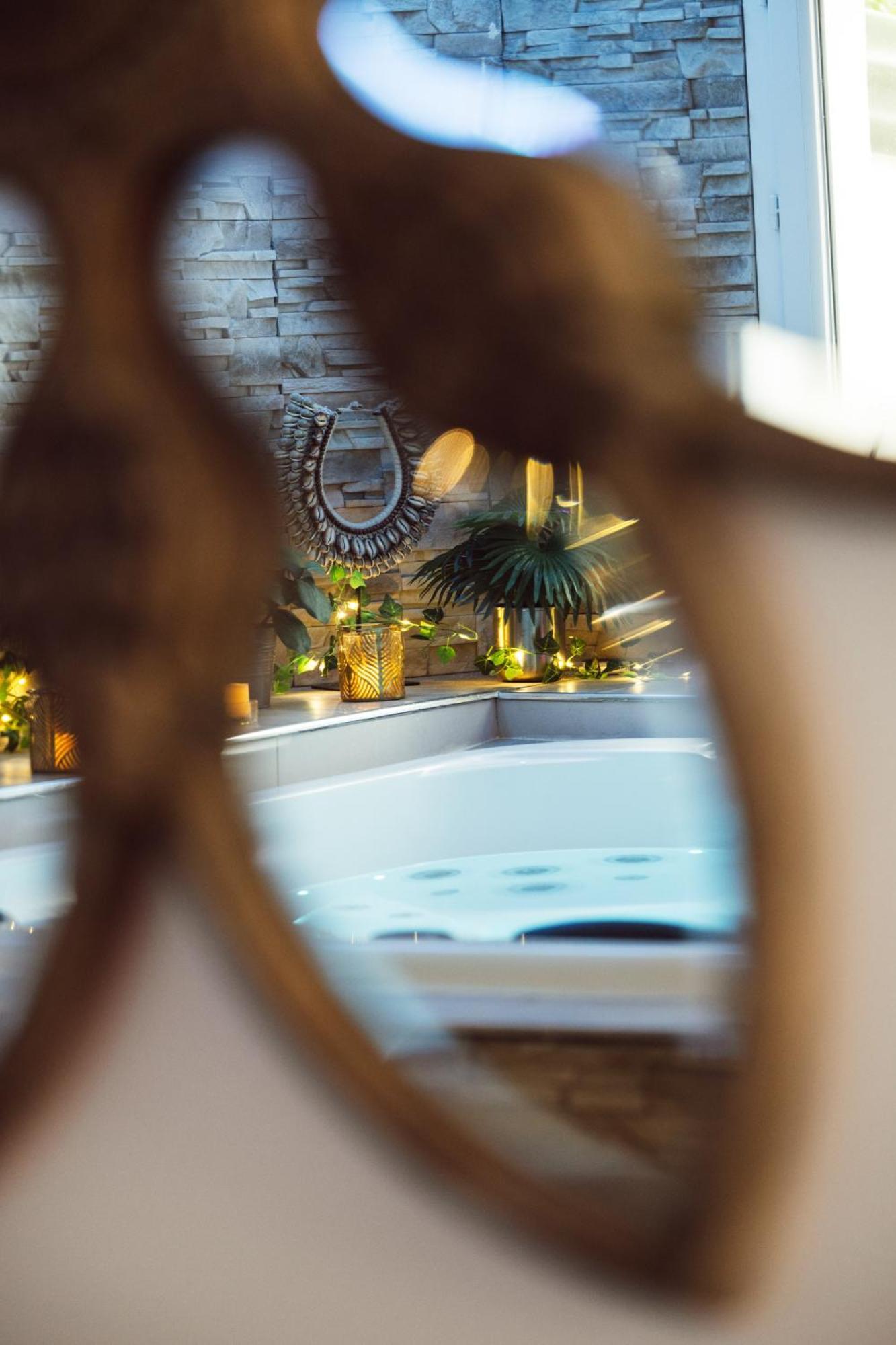 Suite And Spa La Perla Bianca Grabels Exterior photo