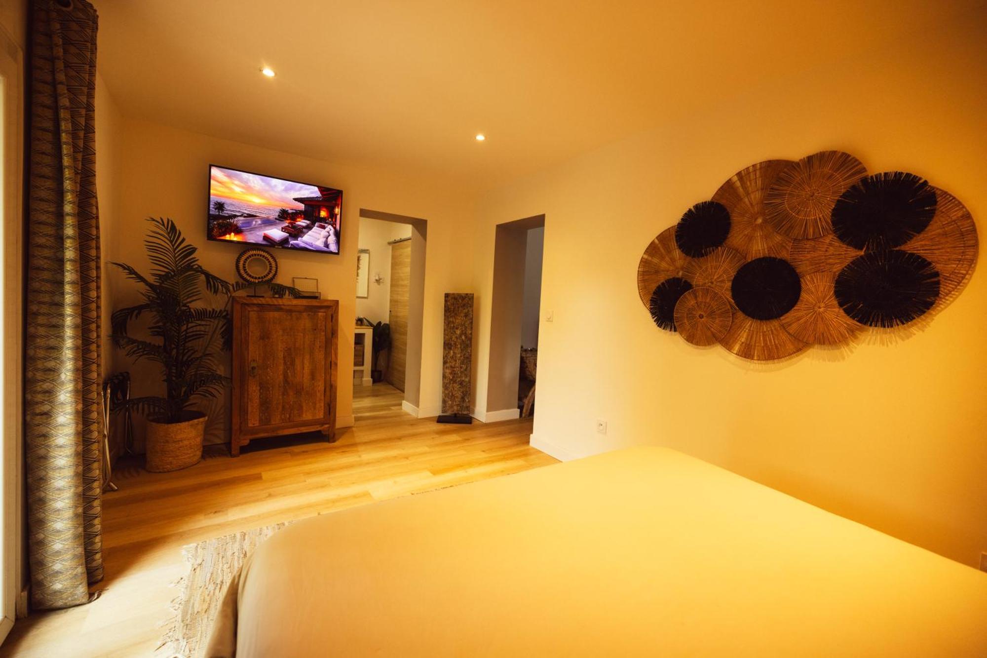 Suite And Spa La Perla Bianca Grabels Exterior photo