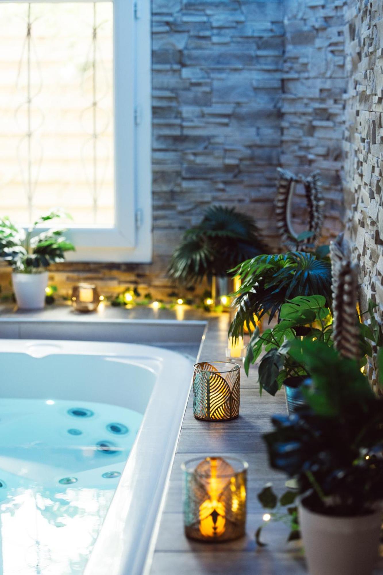 Suite And Spa La Perla Bianca Grabels Exterior photo